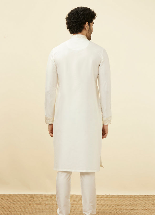 Powder White Festive Kurta Pajama image number 4